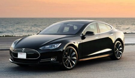 Қазақстандықтар Tesla электрлі көлігін 20 мың теңгеге сатып ала алады