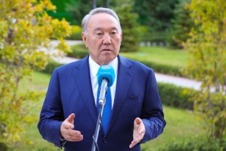 Назарбаев қытайлық журналистердің сұрақтарына жауап берді