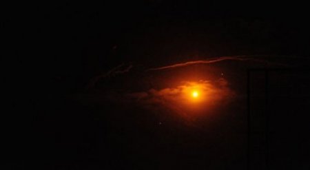 Сирияның аэродромына жасалған зымыран соққысының видеосы жарияланды