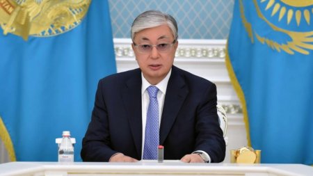 Президент қазақстандықтарды Жеңістің 75 жылдығымен құттықтады