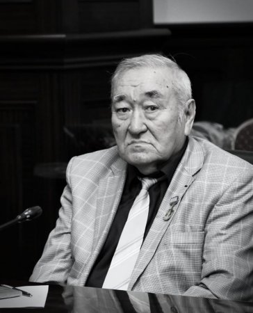 Жазушы, журналист Айжарық Сәдібекұлы дүние салды