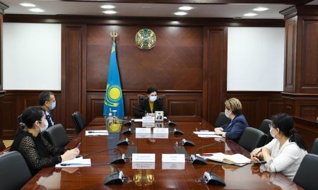 Гүлшара Әбдіқалықова Қазақстанның Азаматтық Альянсының президентімен кездесті