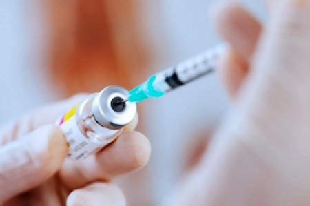 Ресейде коронавирусқа қарсы жаппай вакцинациялау басталды