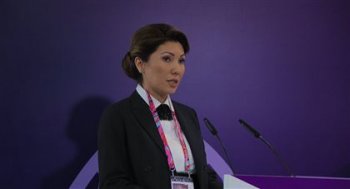 Әлия Назарбаева анасы туралы жазба жариялады