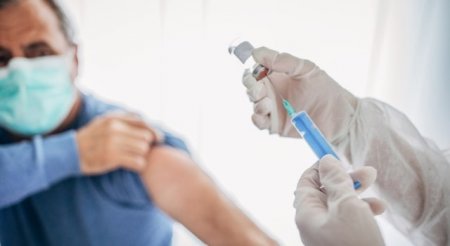 Қытай вакцинасы Қазақстанға 30 сәуірде келеді: Вакцина кімдерге егіледі?
