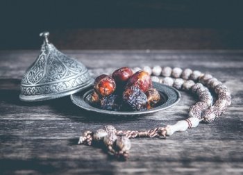 Айлардың мырзасы – Рамазан