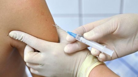 Қазақстанда 7 миллионнан астам адам COVID-ке қарсы вакцина алды