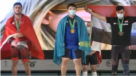 Жерлесіміз Рахат Бекболат ауыр атлетикадан әлем чемпионы атанды
