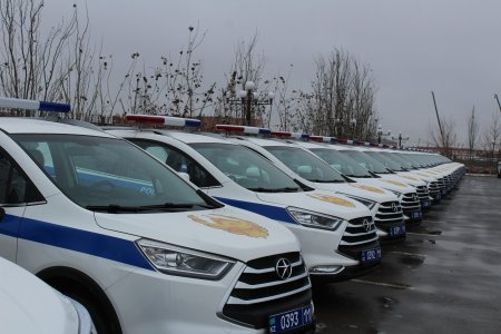 Тәуелсіздікке 30 жыл: Қызылордада учаскелік полиция инспекторларына жаңа автокөлік берілді