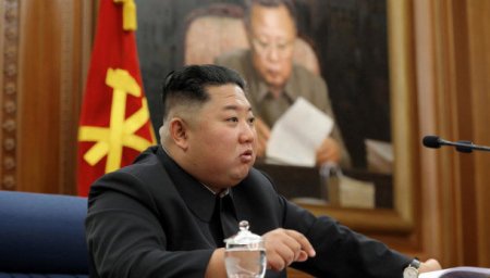 Солтүстік Кореяда 11 күн бойы күлуге тыйым салынды