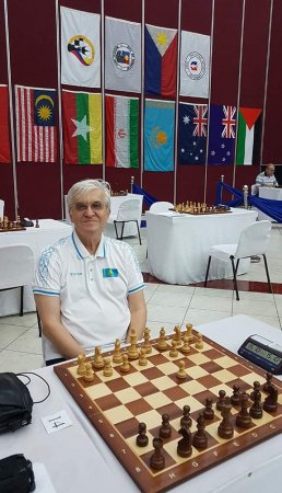 «Кызылординские вести» газетінің экс-бас редакторы Тимур Қасымов FIDE төрешісі атанды