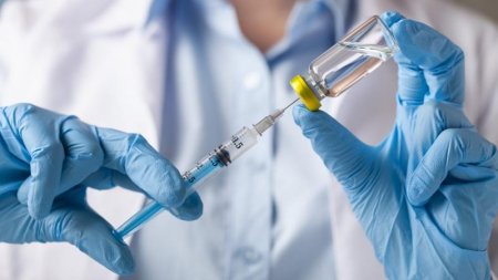 Қазақстанда қанша адам коронавирусқа қарсы вакцина салдырды?