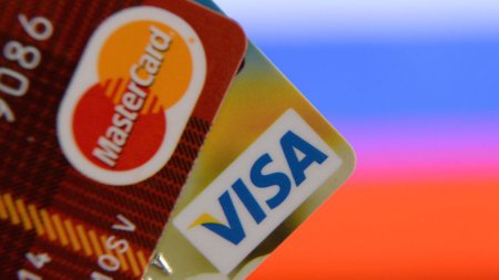Ресейде Visa және Mastercard төлем карталары жұмысын тоқтатты