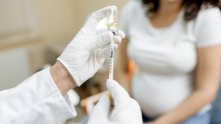 Қызылордада 2 мыңнан астам жүкті әйел вакцина қабылдады