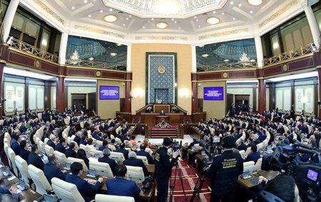 Әділет вице-министрі: Қазіргі парламент таратылмайды