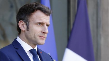 Франция президенті Украинамен шекаралас елдерге аттанды