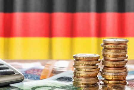 Германияда инфляция 10 пайызға жетті