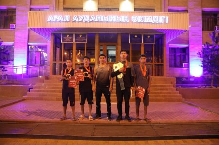 Аралдықтар Азия чемпиондарын ыстық ықыласпен қарсы алды