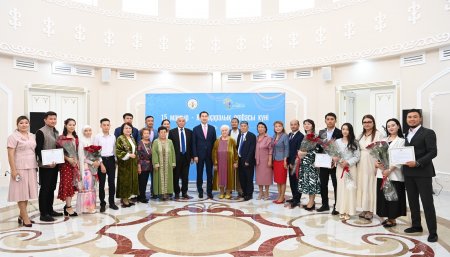 Мерейлі отбасылар құрметке бөленді