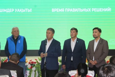 АЭС салуды қолдау жөніндегі облыстық халықтық штаб мүшелері Арал ауданында