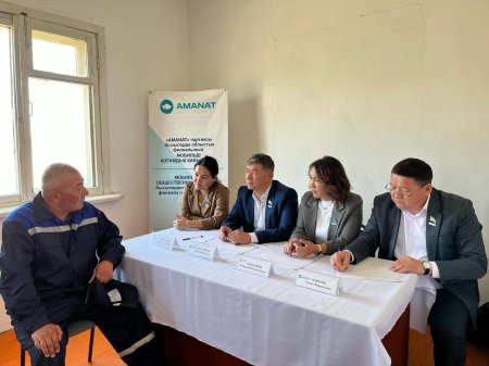 Мобильді қоғамдық қабылдау Жалаңаш елді мекенінде өтті