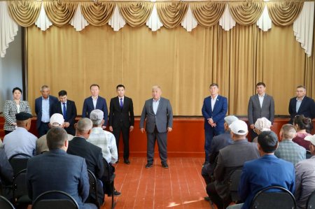 Аудан әкімі Саздыдағы ағайынның тілегін тыңдады