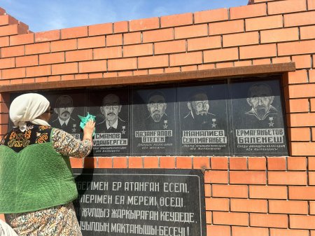 “ҰРПАҚ МҰРАСЫ” АКЦИЯСЫНА БАСТАУЫШ ПАРТИЯ ҰЙЫМЫ МҮШЕЛЕРІ БЕЛСЕНЕ ҚАТЫСУДА