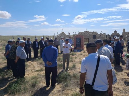 Жауынгердің бір уыс топырағы туған жерге жеткізілді