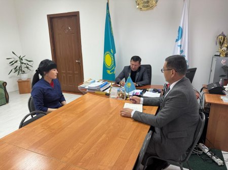 Фракция мүшесі бастауыш партия ұйымында қабылдау өткізді