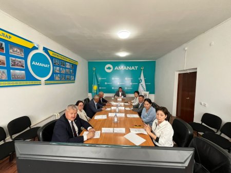 Саяси бюро кеңесінің отырысы өтті