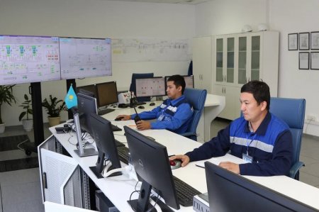 Үнемі отырып жұмыс істеудің қандай қаупі бар?