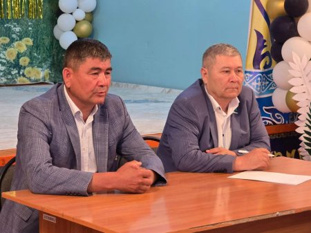 Қосжарлықтар фракция мүшесіне ұсыныстарын жеткізді
