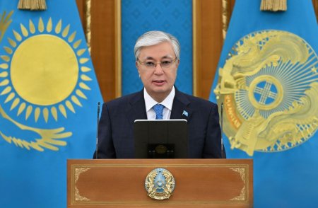 Мемлекет басшысы Қасым-Жомарт Тоқаев БАҚ саласы қызметкерлерін марапаттады