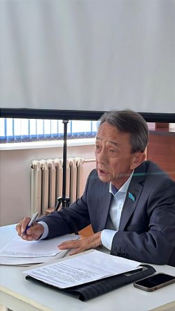ФРАКЦИЯ МҮШЕСІ БАСТАУЫШ ПАРТИЯ ҰЙЫМЫНЫҢ МҮШЕЛЕРІМЕН КЕЗДЕСТІ