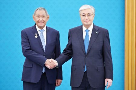 Аралдық академик абырой биігінде