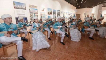Бүгін – Ұлттық Домбыра күні