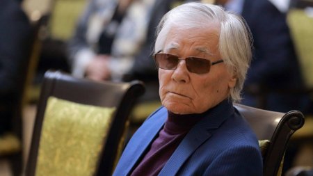 Белгілі жазушы, сазгер Исраил Сапарбай дүниеден өтті