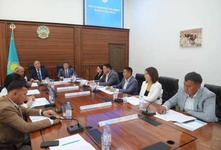 Аудандық мәслихаттың кезекті сессиясы өтті