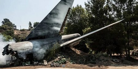 Ресейде 43 адам мінген ұшақ құлады, ешкім тірі қалмады