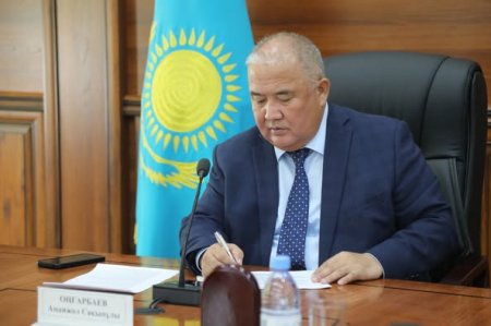 Аудан әкімі кезектілік тәртібімен тұрғындарды жеке қабылдады