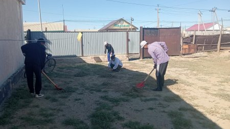 ЖАСТАР “АРДАГЕРЛЕРДІ АРДАҚТАЙЫҚ” ЖОБАСЫНА БЕЛСЕНЕ ҚАТЫСУДА