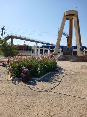 Тарихи ескерткіштерге тазалық жұмыстары жүргізілуде