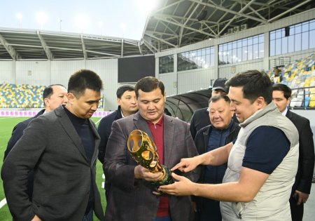 Финалдың бас кубогі таныстырылды