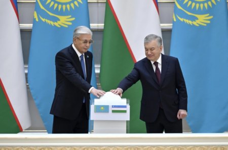 Қазақстан мен Өзбекстан президенттері бірлескен жобаларды іске қосу рәсіміне қатысты
