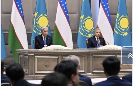 Қазақстан мен Өзбекстан президенттері БАҚ өкілдеріне арналған брифинг өткізді