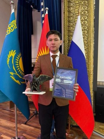 ЖАС ТАЛАНТ ХАЛЫҚАРАЛЫҚ КИНОФЕСТИВАЛЬДЕ ТОП ЖАРДЫ