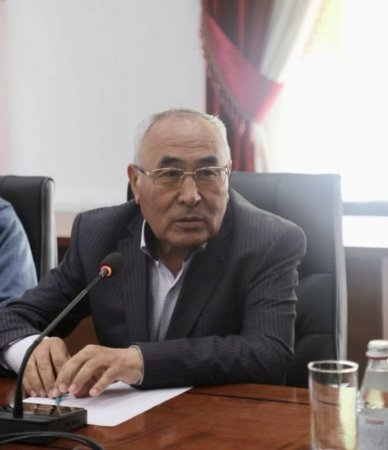 АРАЛДЫҢ АРДА АЗАМАТЫ