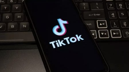 16 жасқа толмаған балаларға TikTok пен Instagram-ға тыйым салынды