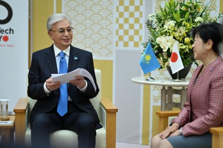 Қасым-Жомарт Тоқаев Rakuten Group компаниясының басшысы Хироши Микитаниді қабылдады