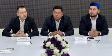 Тарихи еңбек таныстырылды